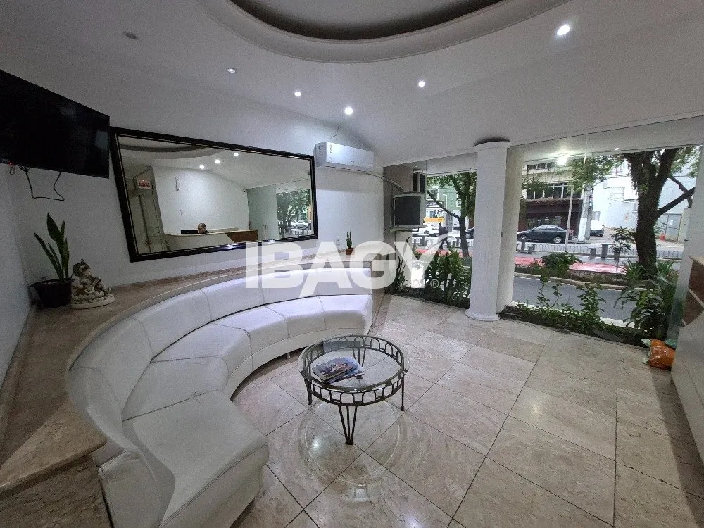 1-bedroom apartment 52 m² with a separate kitchen room — photo 9