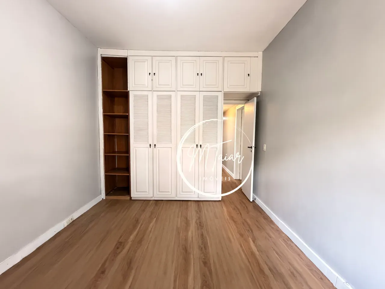 Рабочее место и 4 спальни: квартира 145 м² — photo 11