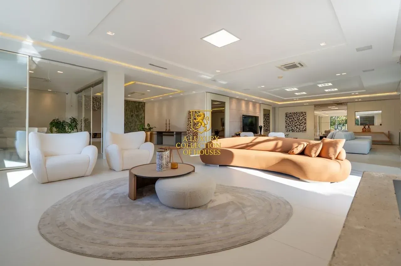 House with 27 bedrooms and 16 bathrooms — photo 7