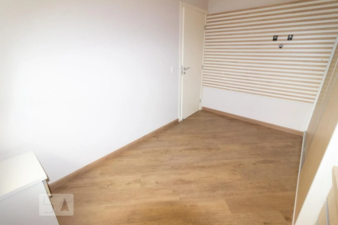 Bathtub in a 4-bedroom apartment, 255 m² — photo 18