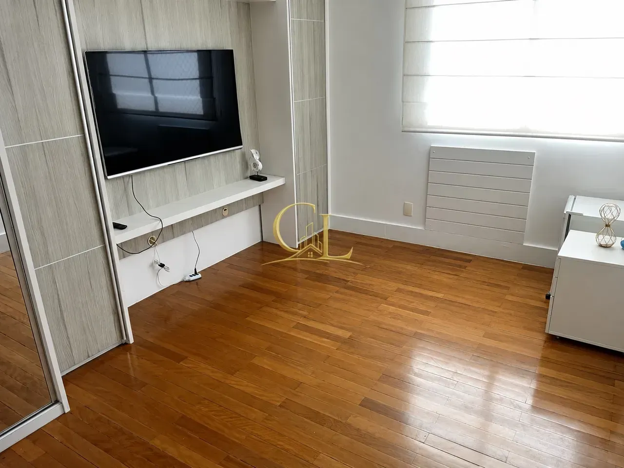 Apartamento mobiliado com 4 quartos e 4 banheiros — photo 11