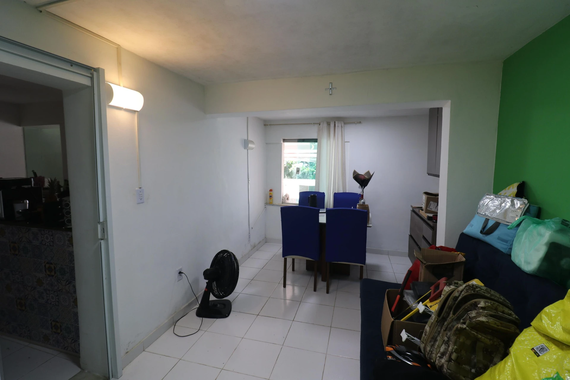 90 m² apartment with a water view and a grill on the balcony — photo 23
