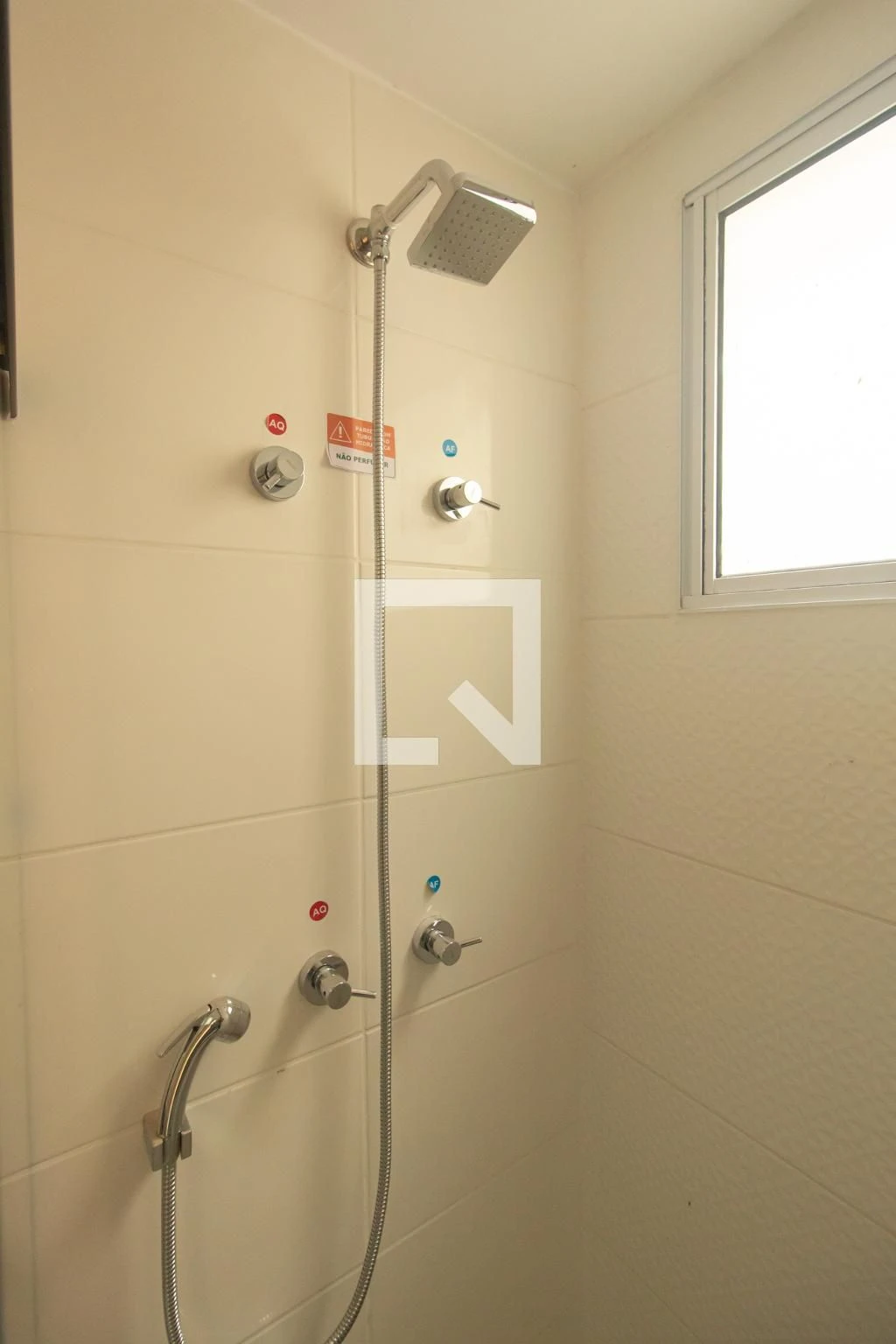 2-bedroom apartment in a building with a pool — photo 43