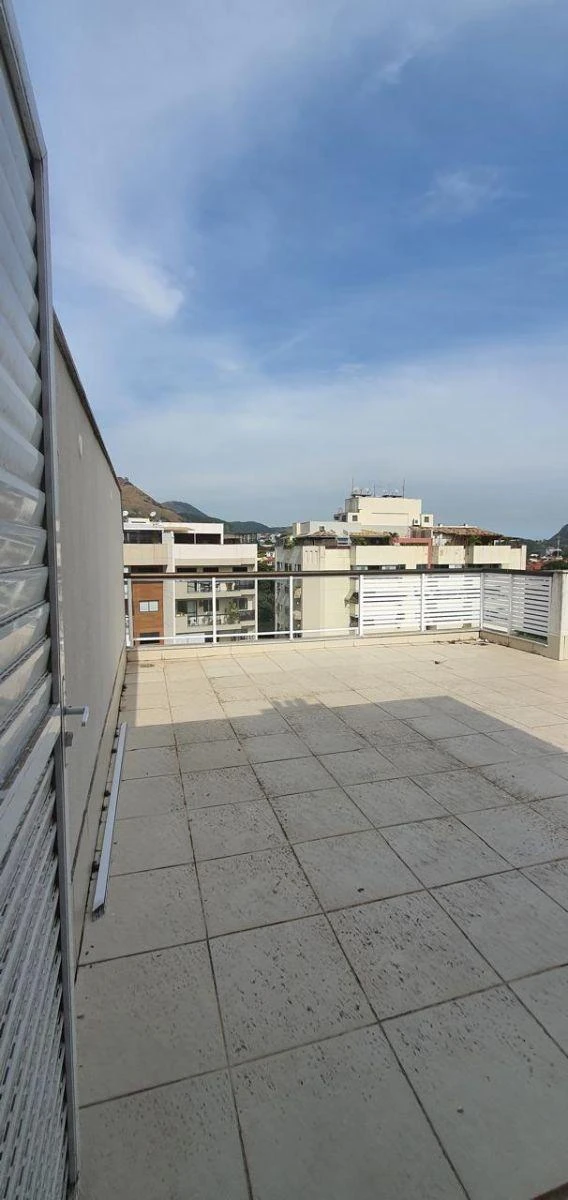 Furnished 169 m² apartment with balcony and barbecue — photo 30