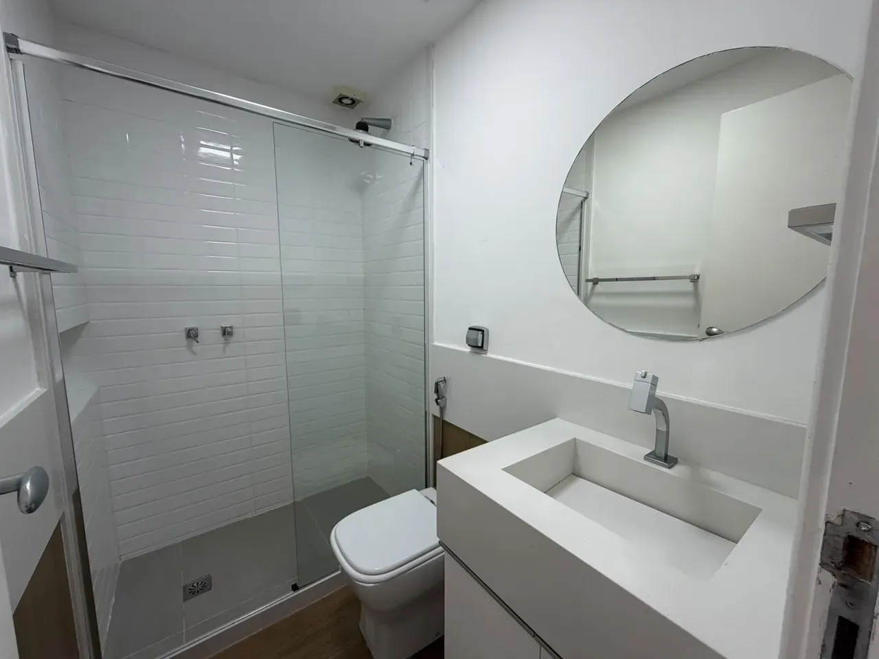 Apartamento de 465 m² com vista para a água e banheira — photo 24