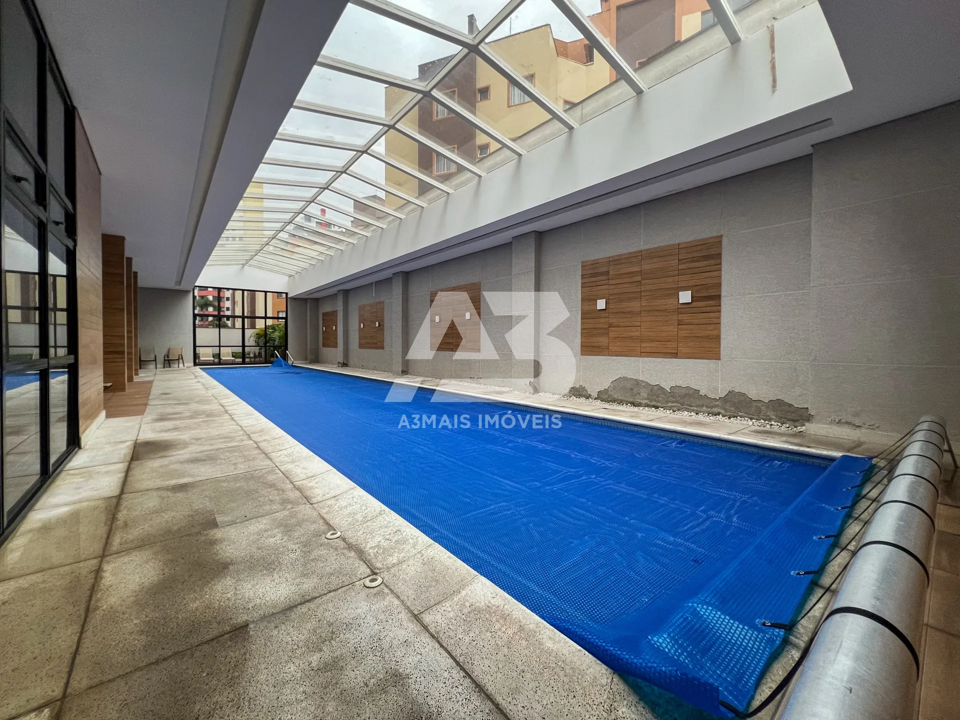 Apartment, 65 m², with a glass-enclosed balcony — photo 25