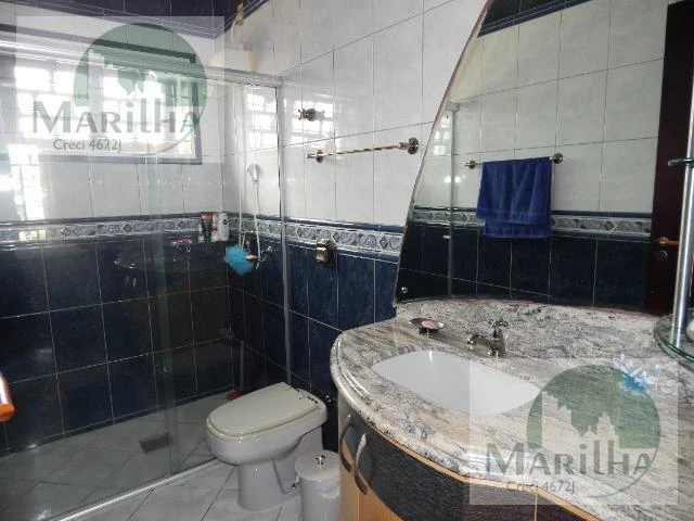 Робоче місце та 3 спальні: будинок 455 м² — photo 45