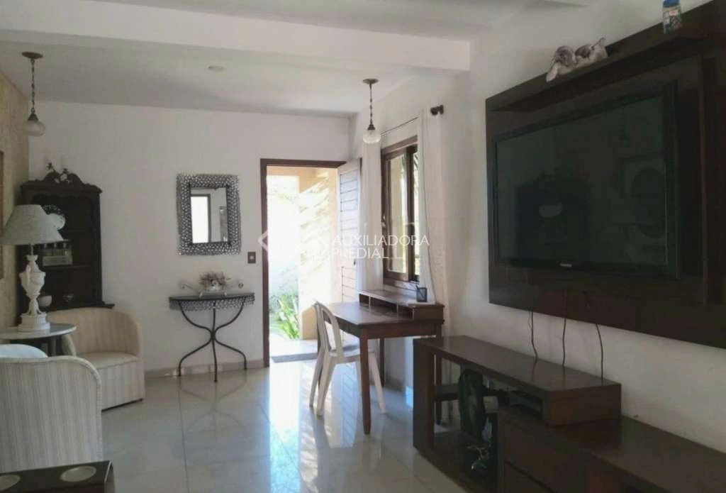 House with 6 bedrooms and a private garden 415 m² — photo 5