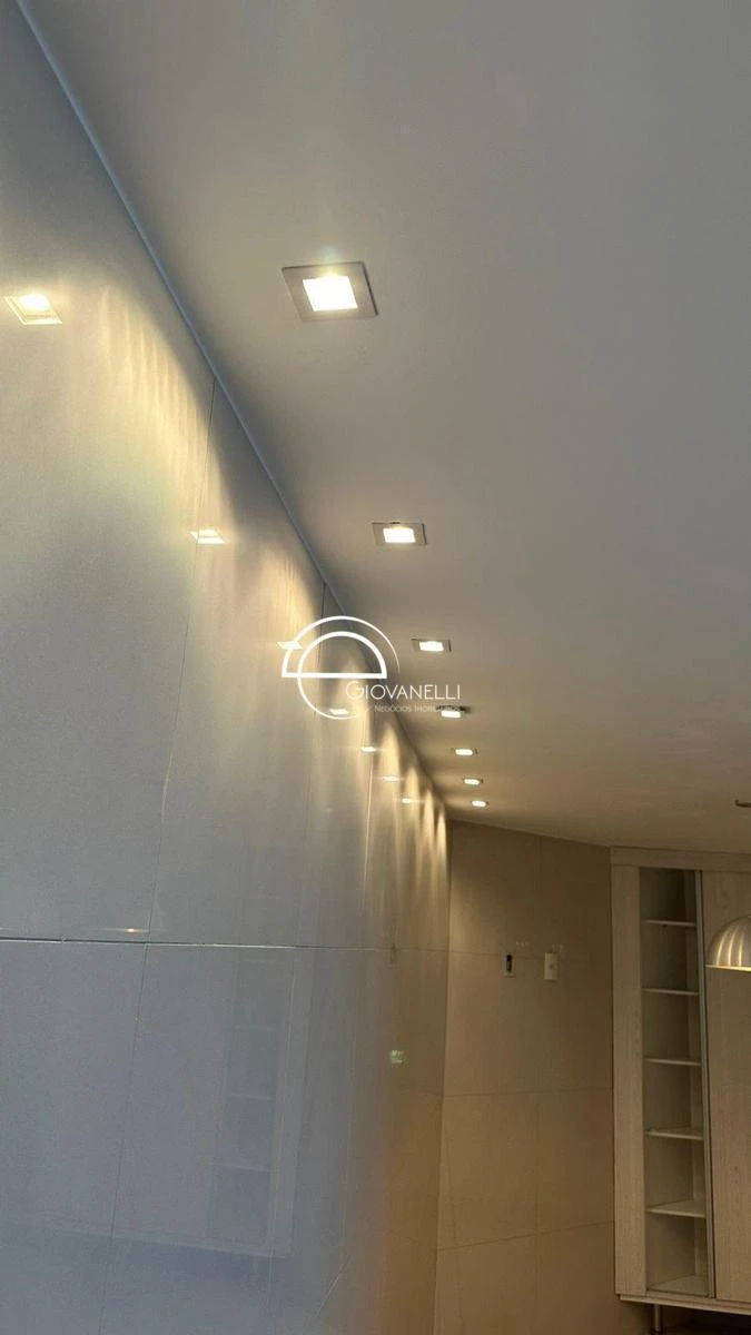 Apartamento de 300 m² com banheira e vista para a água — photo 15