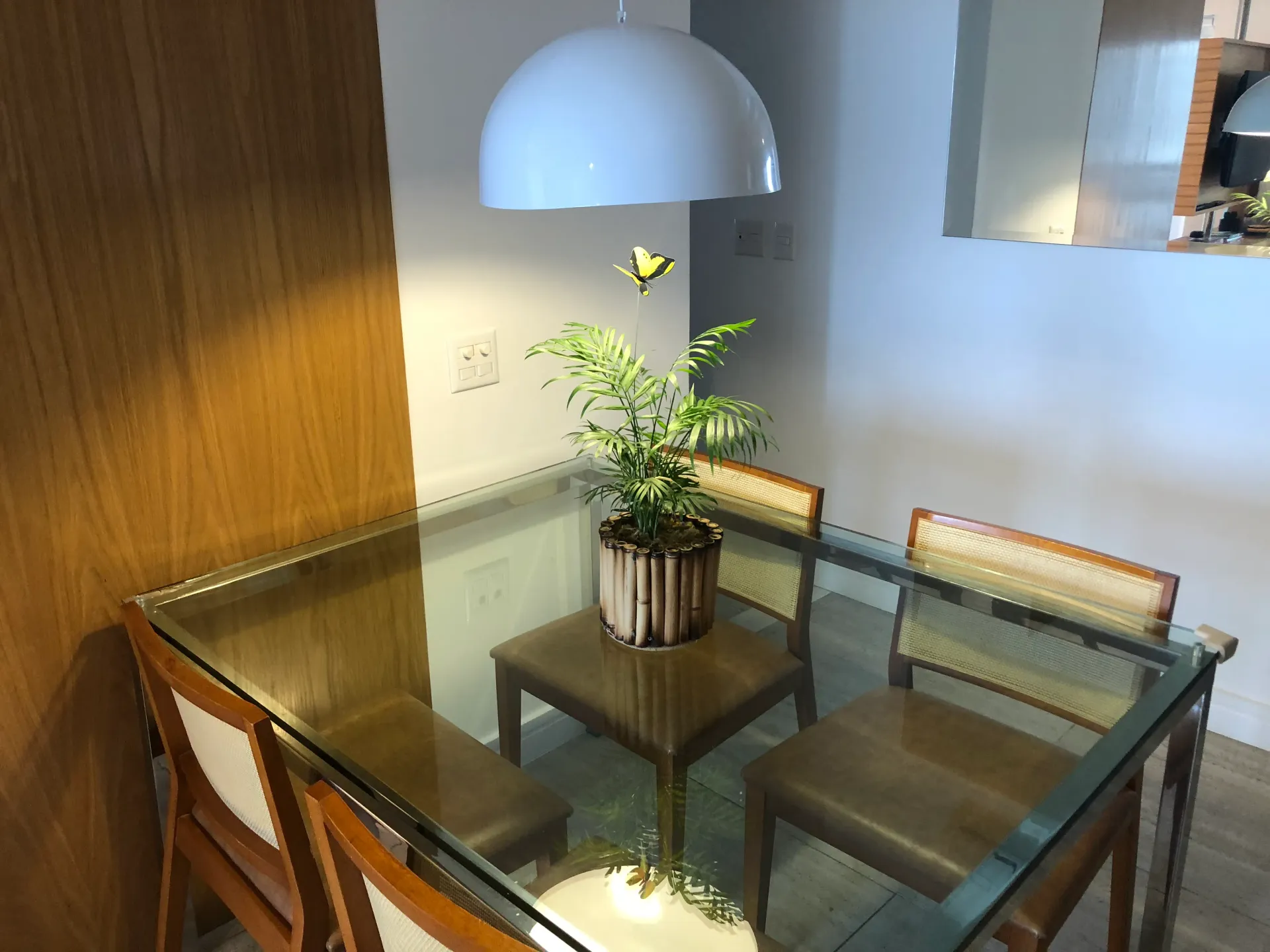 Furnished 85 m² apartment with open-plan kitchen and 2 beds — photo 5