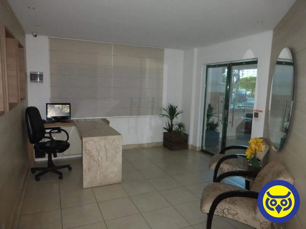 Apartment on the 12th floor with wood or laminate floors — photo 11