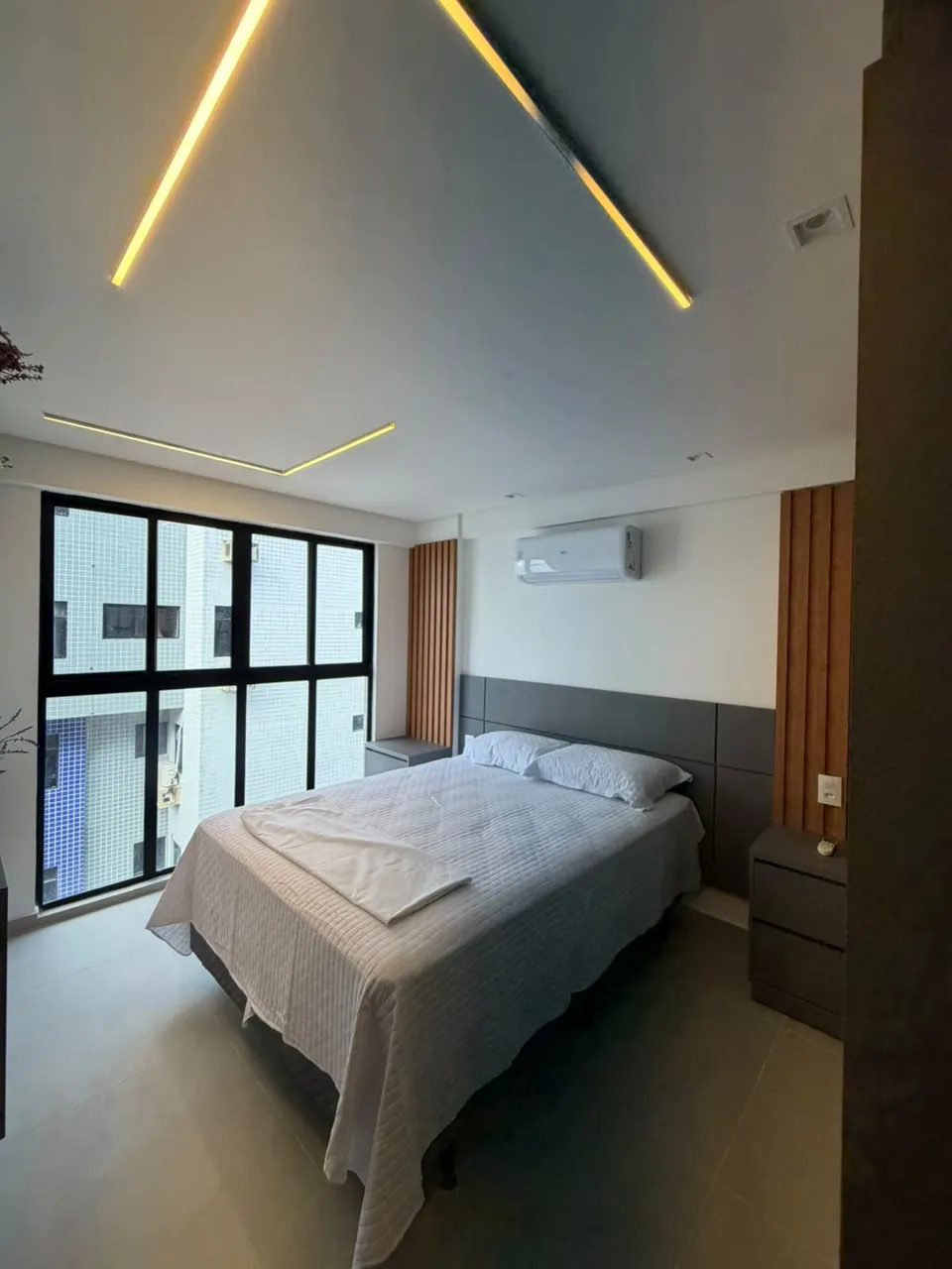 Furnished 2-bedroom apartment with open-plan kitchen — photo 7