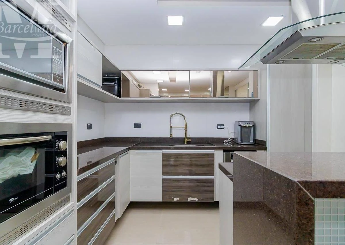 4 en-suite bedroom house with 5 parking spaces — photo 8