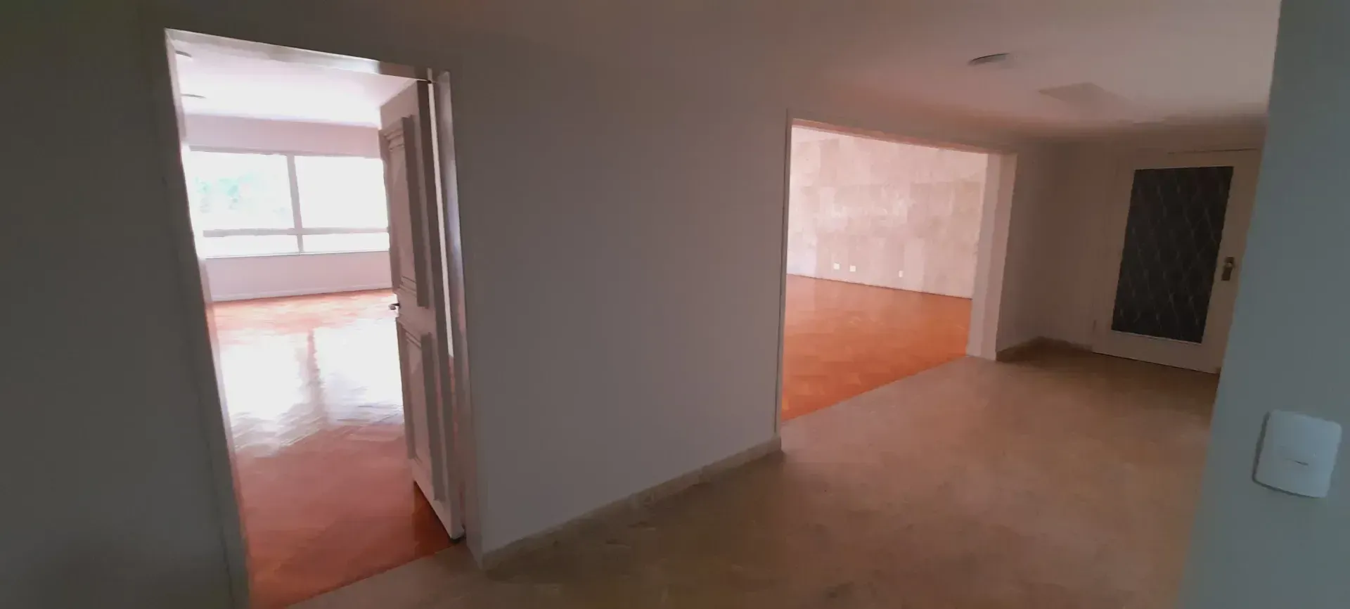 Unfurnished apartment with 4 bedrooms and 2 parking — photo 44