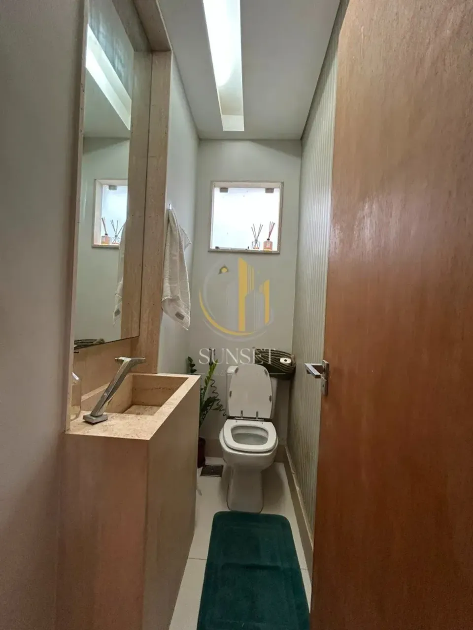 Casa sem mobília com 5 quartos e 5 banheiros — photo 12
