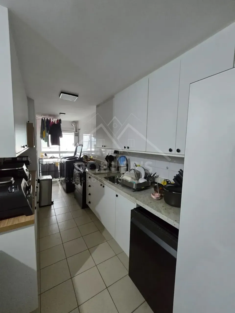 Apartamento mobiliado com 3 quartos e cozinha fechada — photo 16