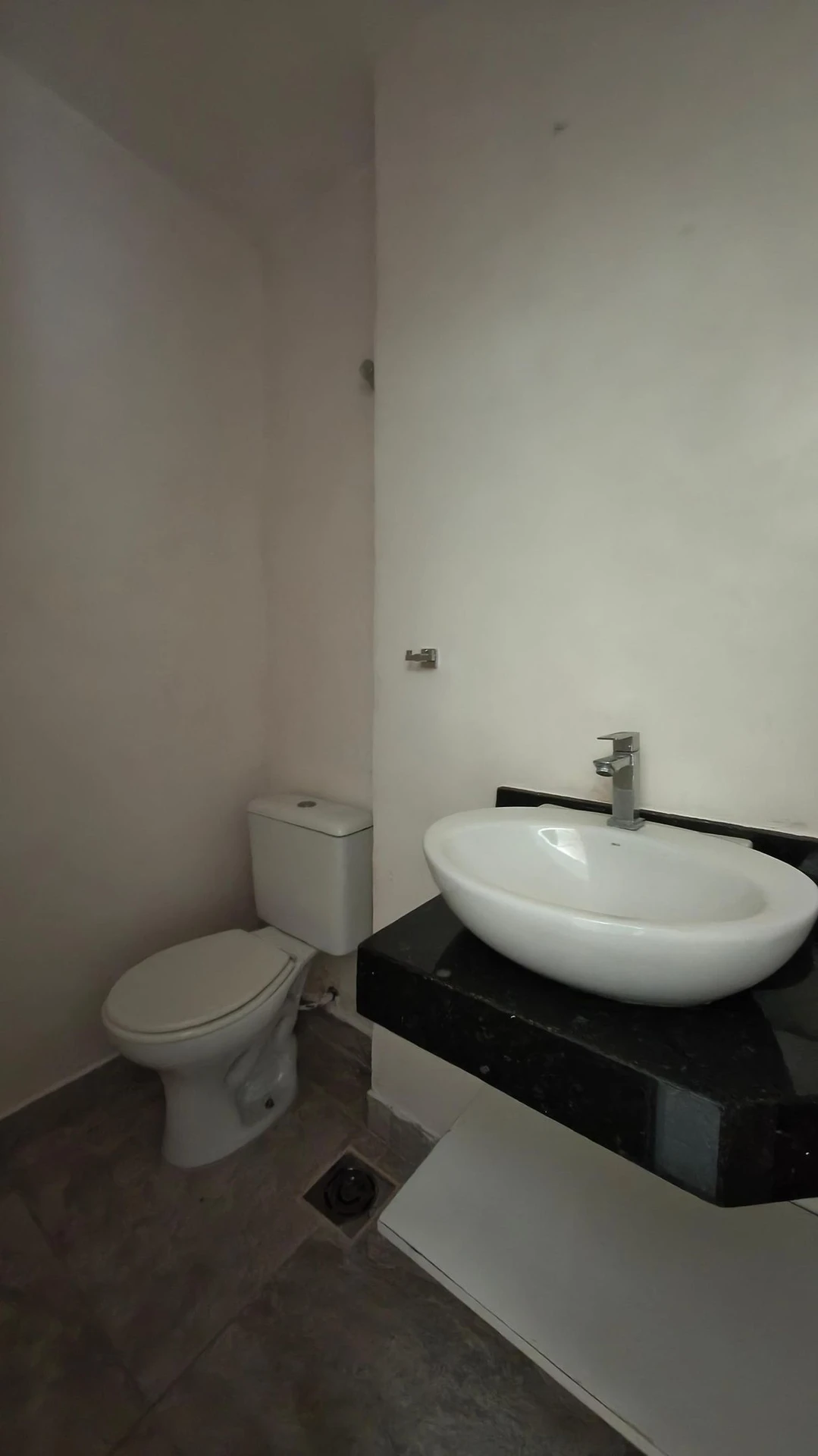 3-bedroom apartment, all with their own bathrooms, 311 m² — photo 38