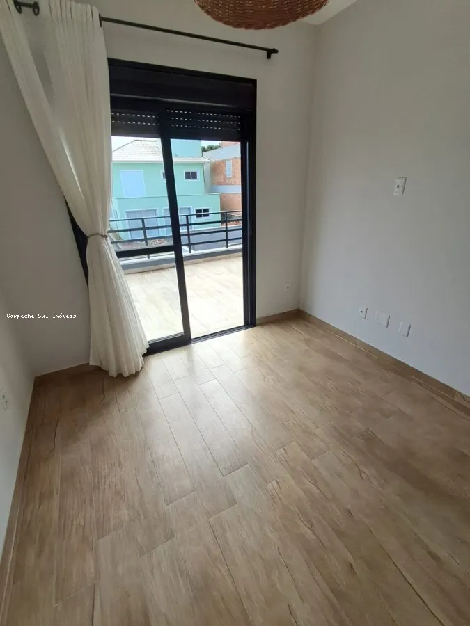 2-bedroom house with a grill on the balcony — photo 28