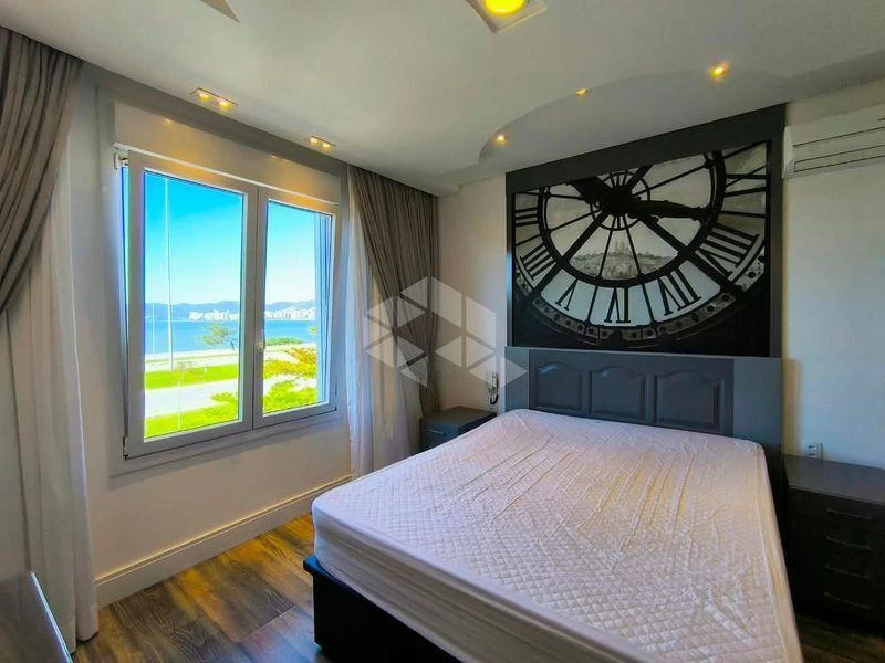 2-bedroom apartment with a water view in Florianópolis — photo 5