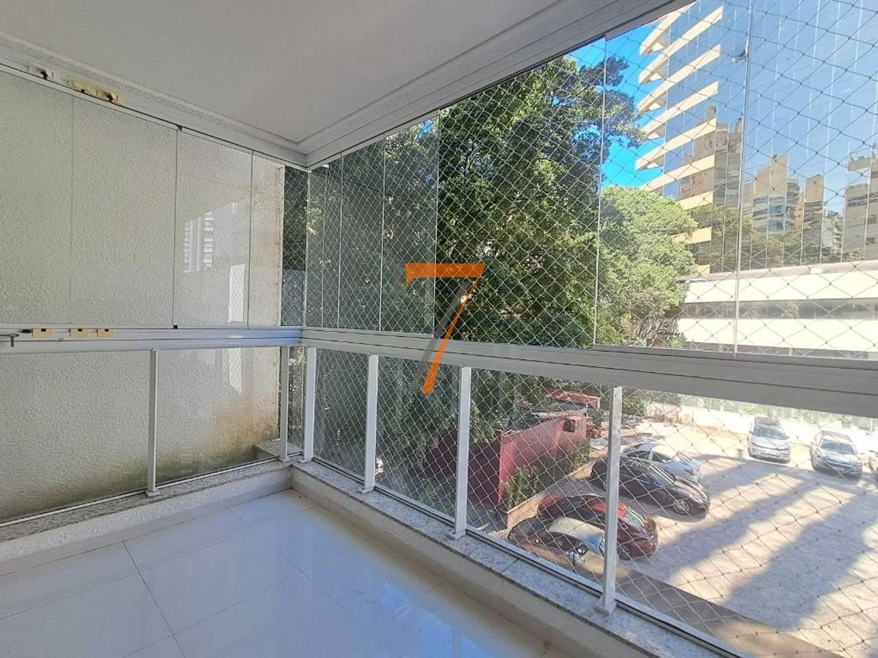 Apartamento de 4 dormitorios con 253 m² y 3 plazas — photo 22
