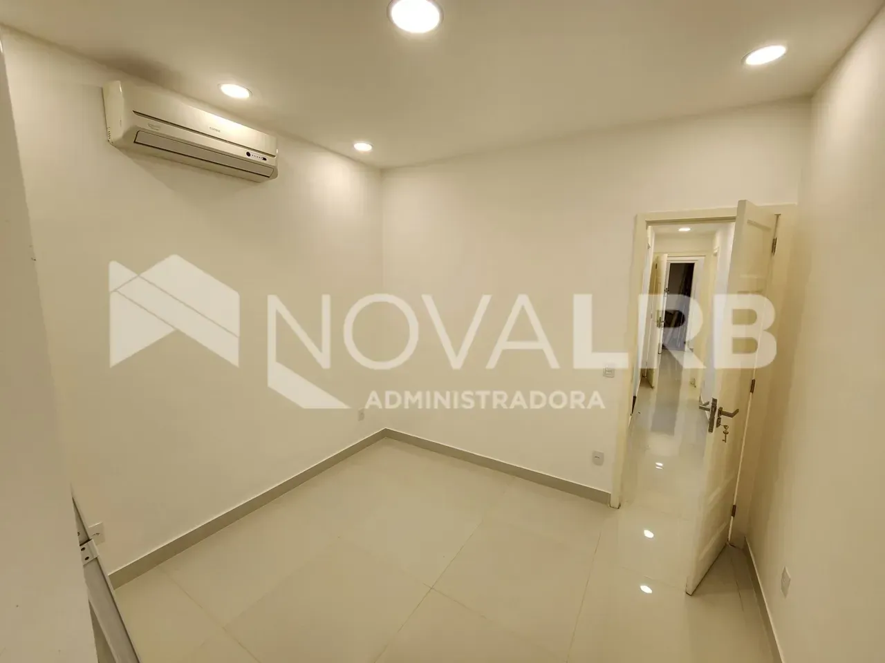 3-bedroom apartment with 90 m² and closed kitchen — photo 9