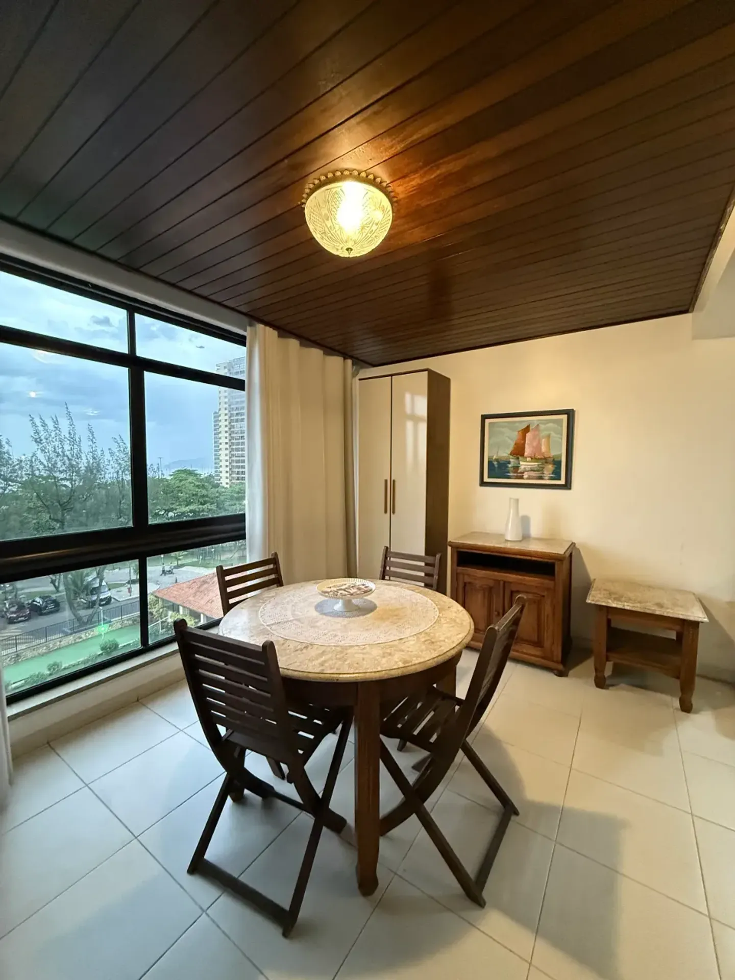 One-bedroom apartment in a building with a sauna — photo 9