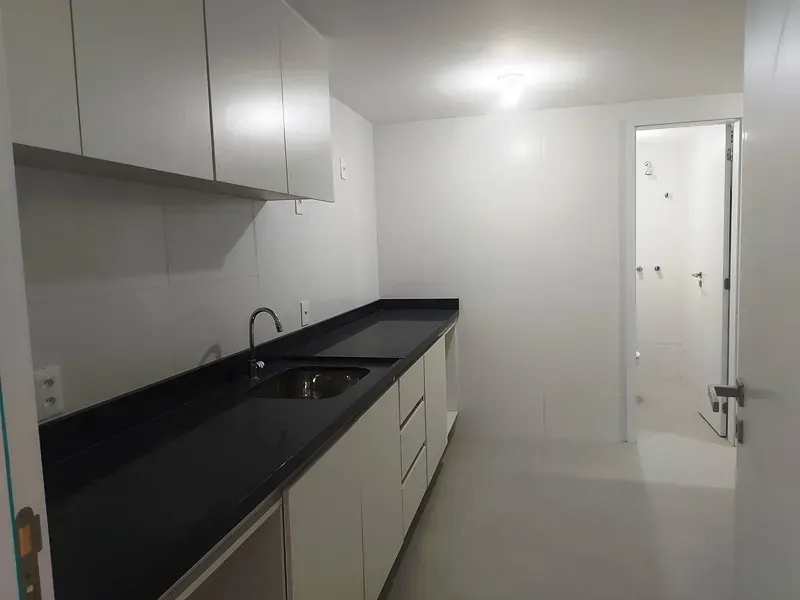 Квартира: 3 спальні, усі з власною ванною кімнатою, 123 м² — photo 7