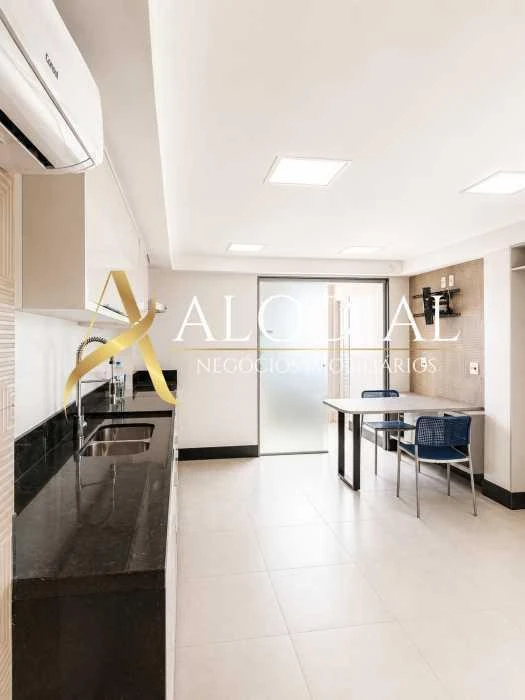 Квартира 660 м² с 3 спальнями и 5 ванными — photo 17