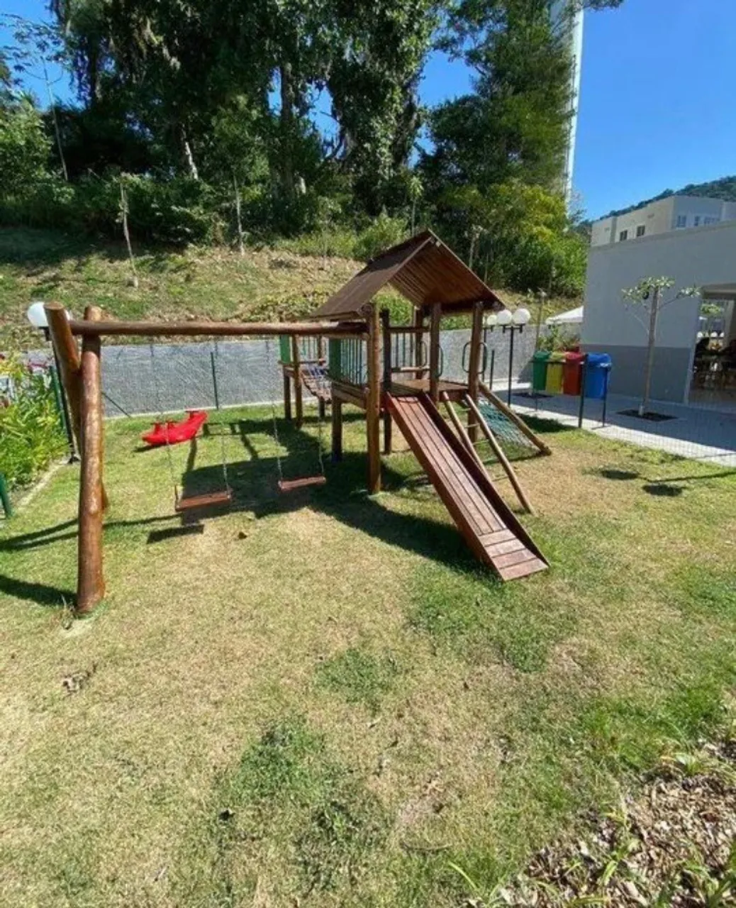 Apartamento de 2 quartos em condomínio com piscina — photo 10