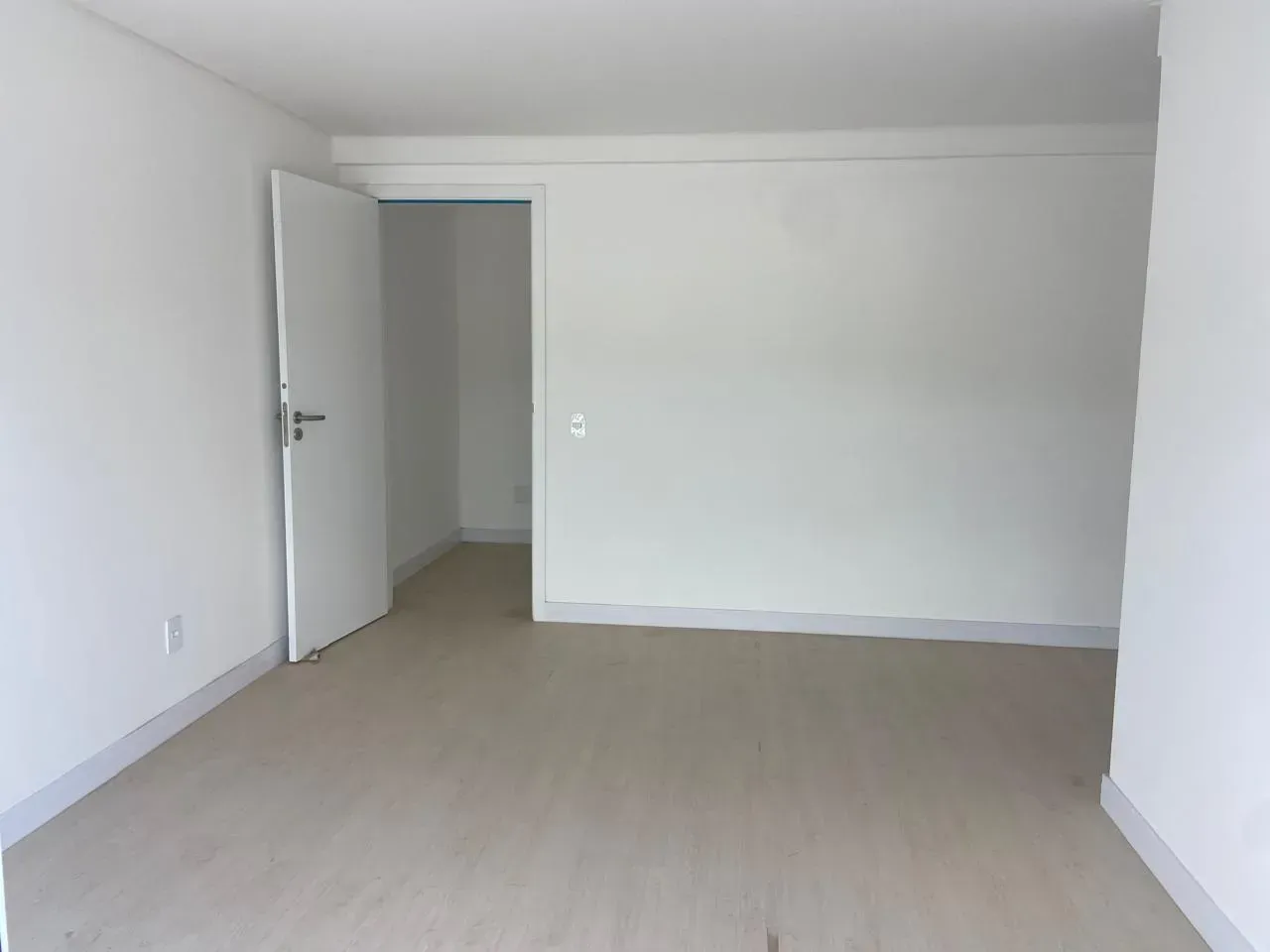 96 m² duplex apartment with 1 en-suite bedroom — photo 19