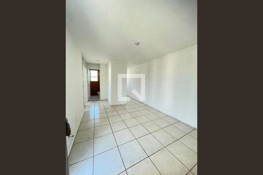 Apartamento de 2 quartos com cozinha fechada e 43 m² — photo 9