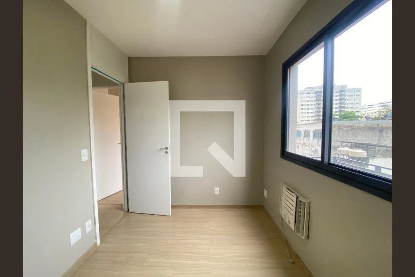 2-bedroom apartment in a building with a gym — photo 20