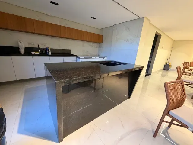 Furnished apartment with open kitchen and 93 m² on 7th