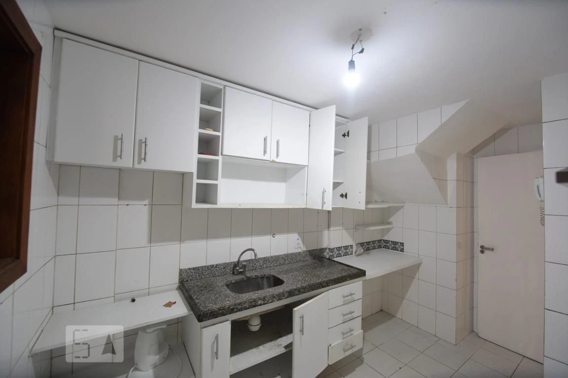 Casa em condomínio com 3 suítes e 4 banheiros — photo 8