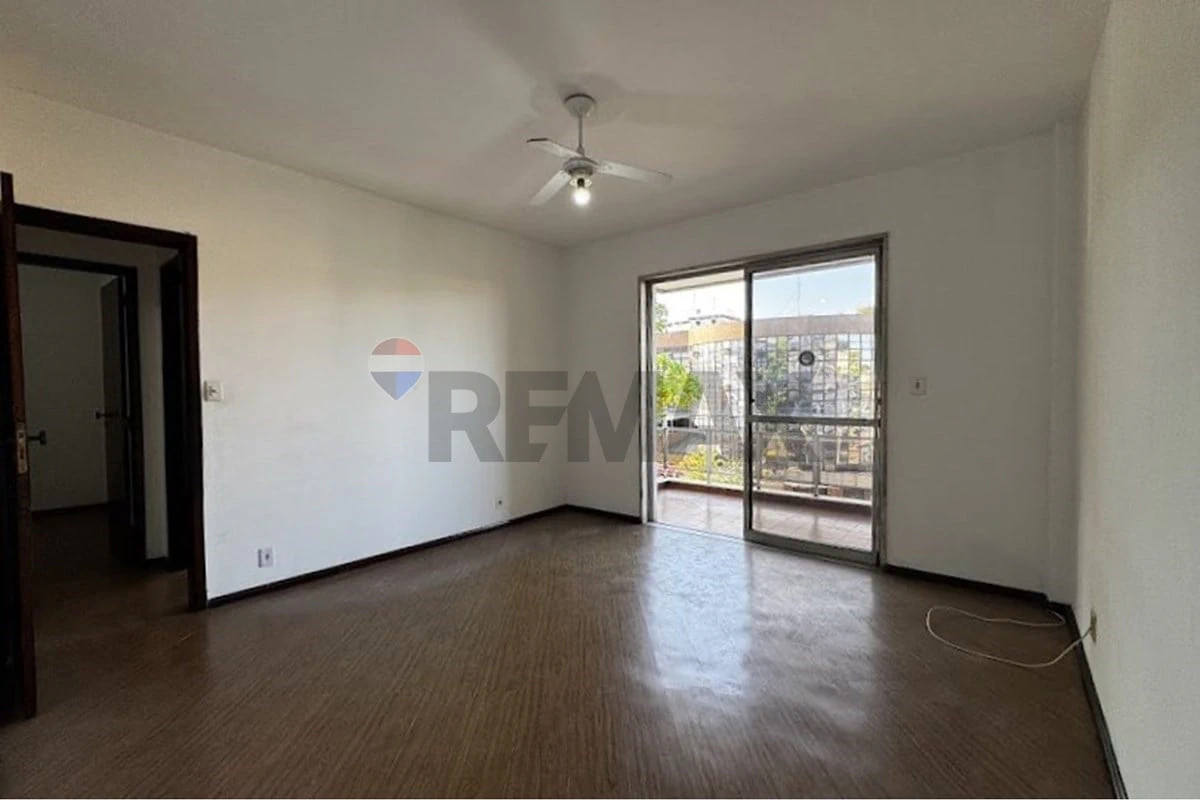 Apartment, 65 m², with wood or laminate floors