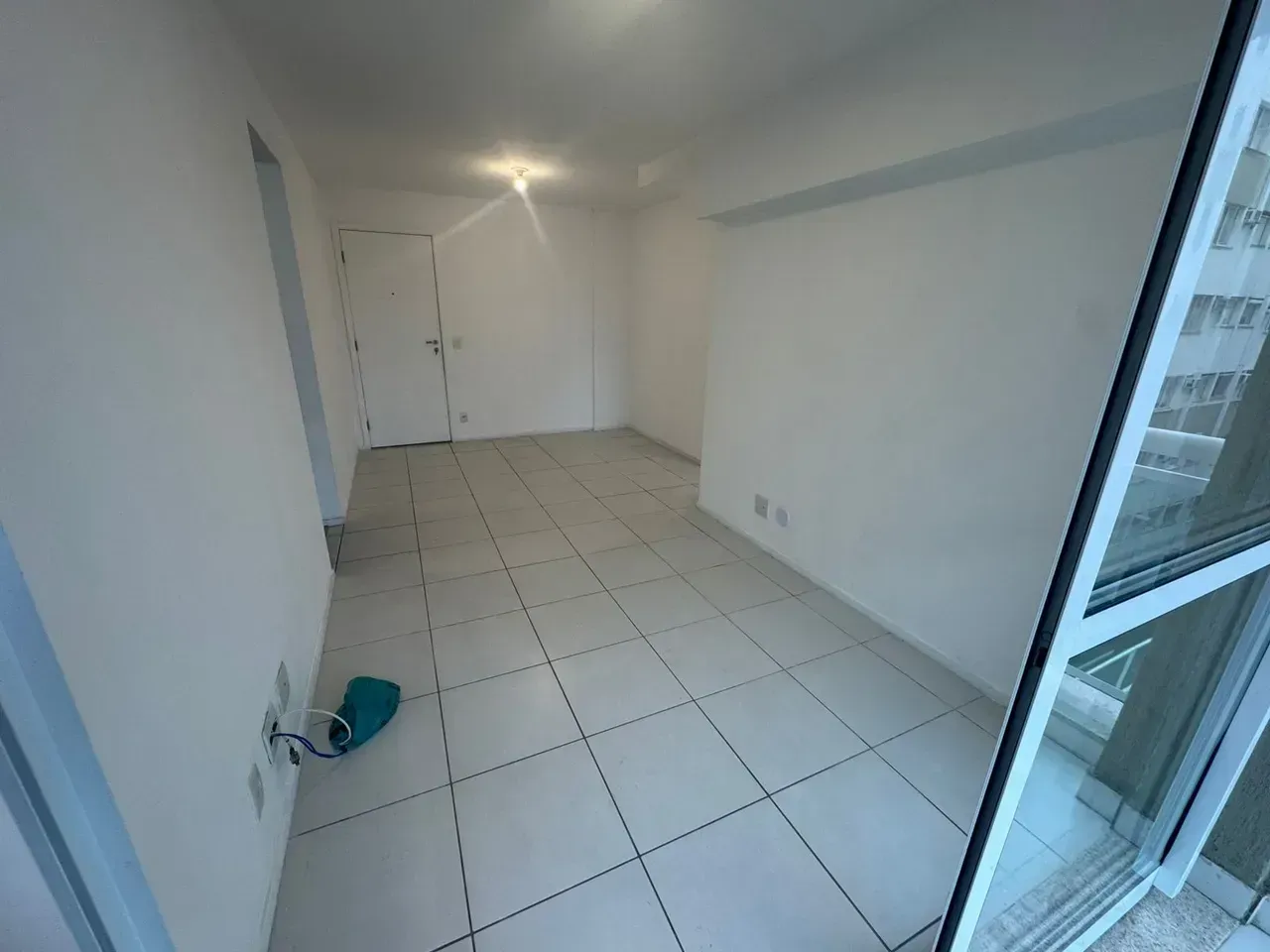 Apartment with 2 bathrooms and glass shower enclosures 61 m² — photo 11