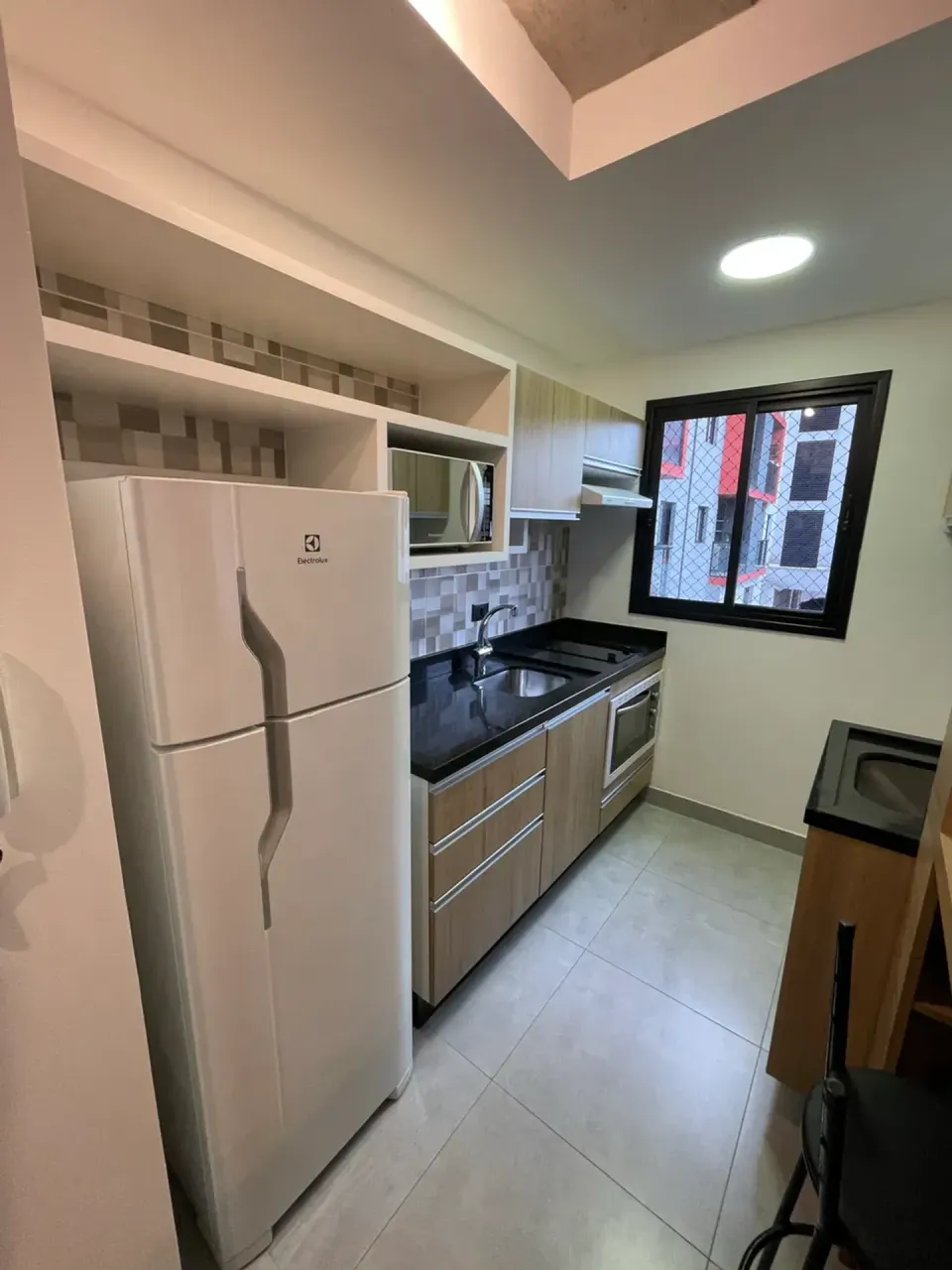 Furnished 1-bedroom apartment with laundry and kitchenette