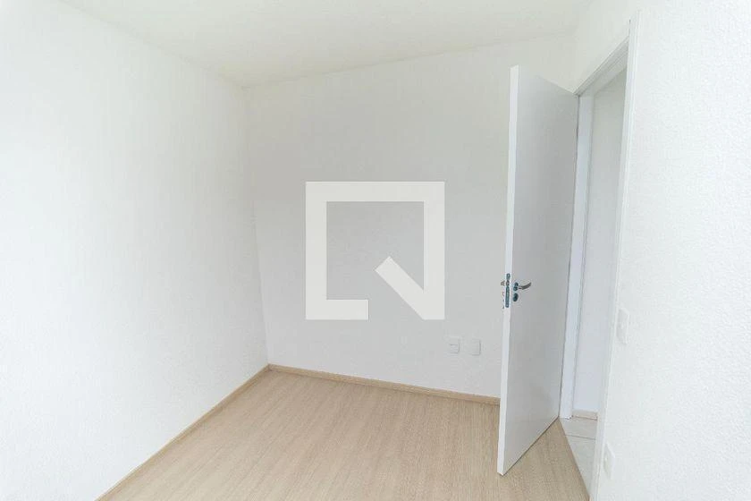 2-bedroom apartment in a building with a pool — photo 21