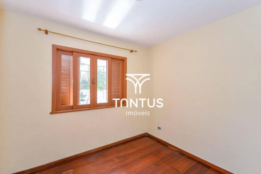 Casa com 3 quartos e cozinha planejada de 163 m² — photo 6