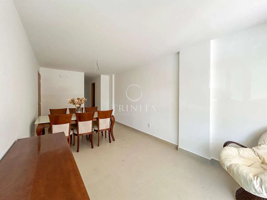 3-bedroom apartment with a gourmet balcony — photo 22