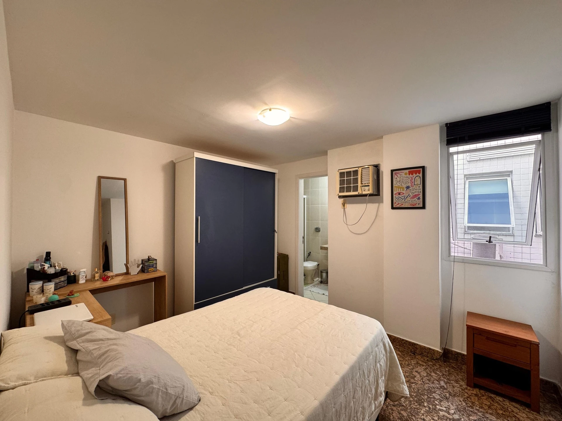 Apartamento, 233 m², com janelas do piso ao teto — photo 51