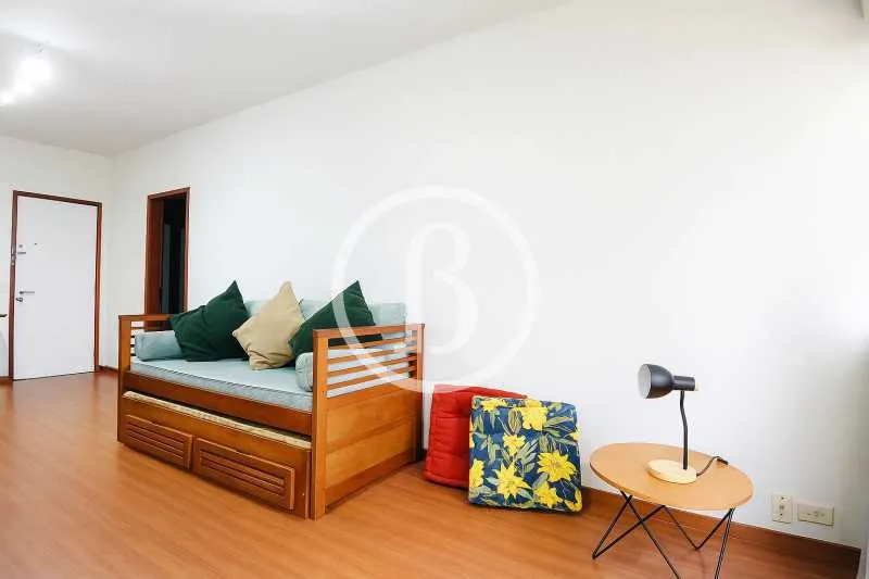 59 m² apartment with a jacuzzi and a water view — photo 11