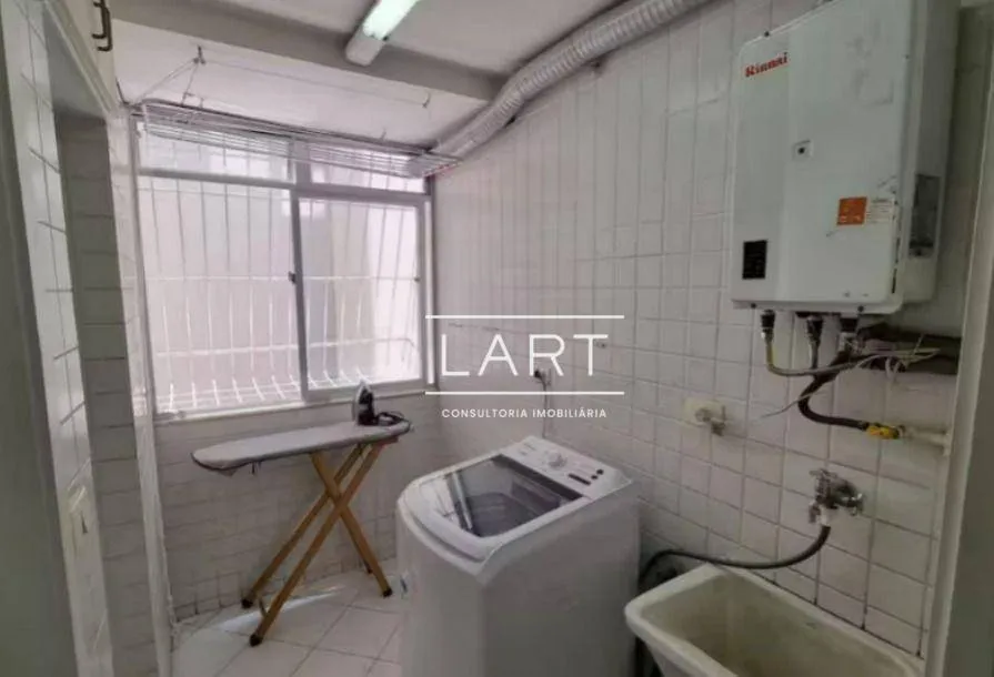 Furnished apartment, 170 m², with a glass-enclosed balcony — photo 10