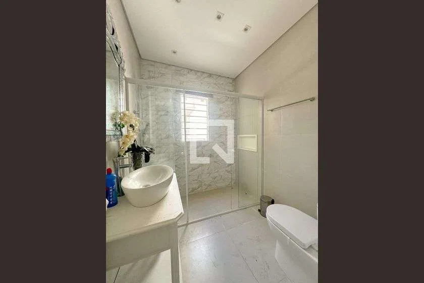 Casa de 2 dormitorios, 1 con baño propio, 300 m² — photo 12