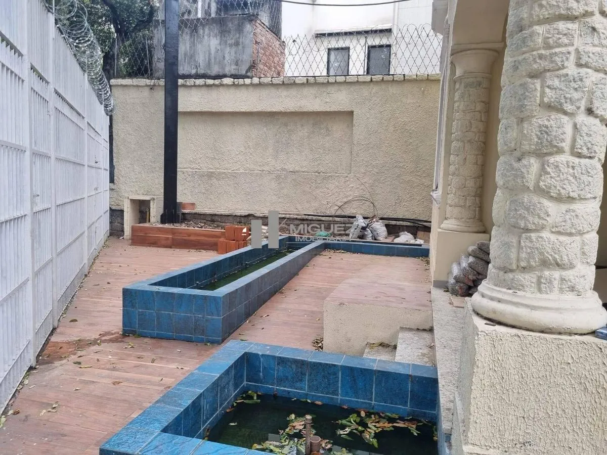 Unfurnished rental house with 1 bedroom and 6 baths 401 m² — photo 2
