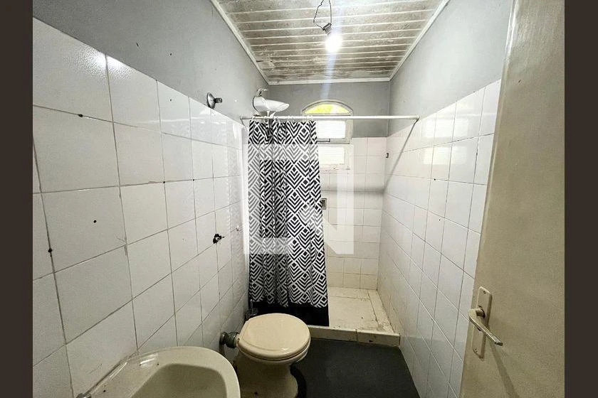 Furnished house, 9900 m², with a washing machine — photo 40