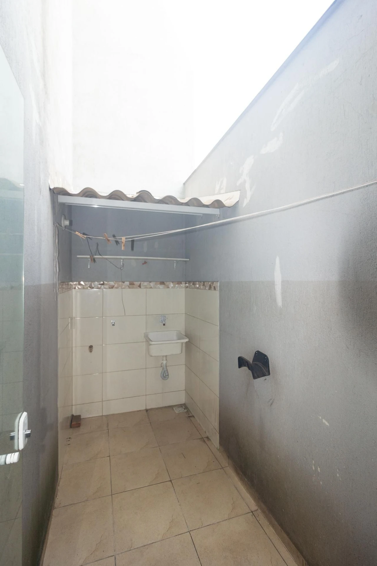 House with 2 bedrooms and balcony plus 1 parking space — photo 18