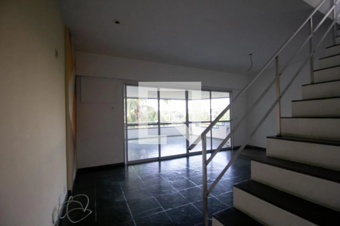 3-bedroom apartment with balcony and 2 parking spots — photo 13