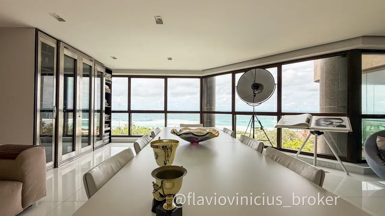 Apartamento mobiliado de 400 m² com 4 suítes e jardim — photo 40