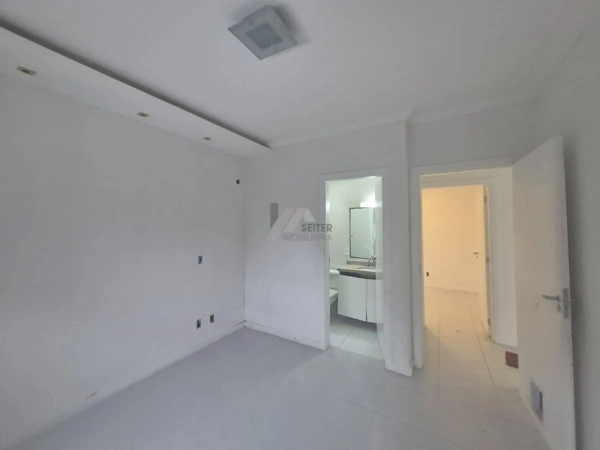Apartamento de 3 dormitorios con 88 m² y 1 plaza — photo 49
